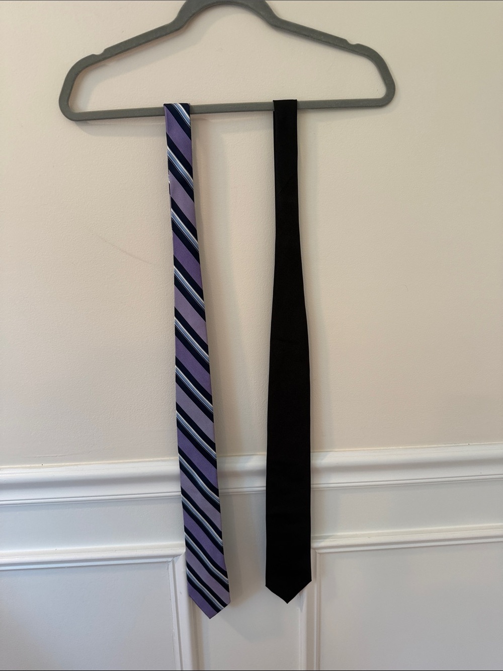 Purple Striped & Black Men's Tie Set - Classic Office Style